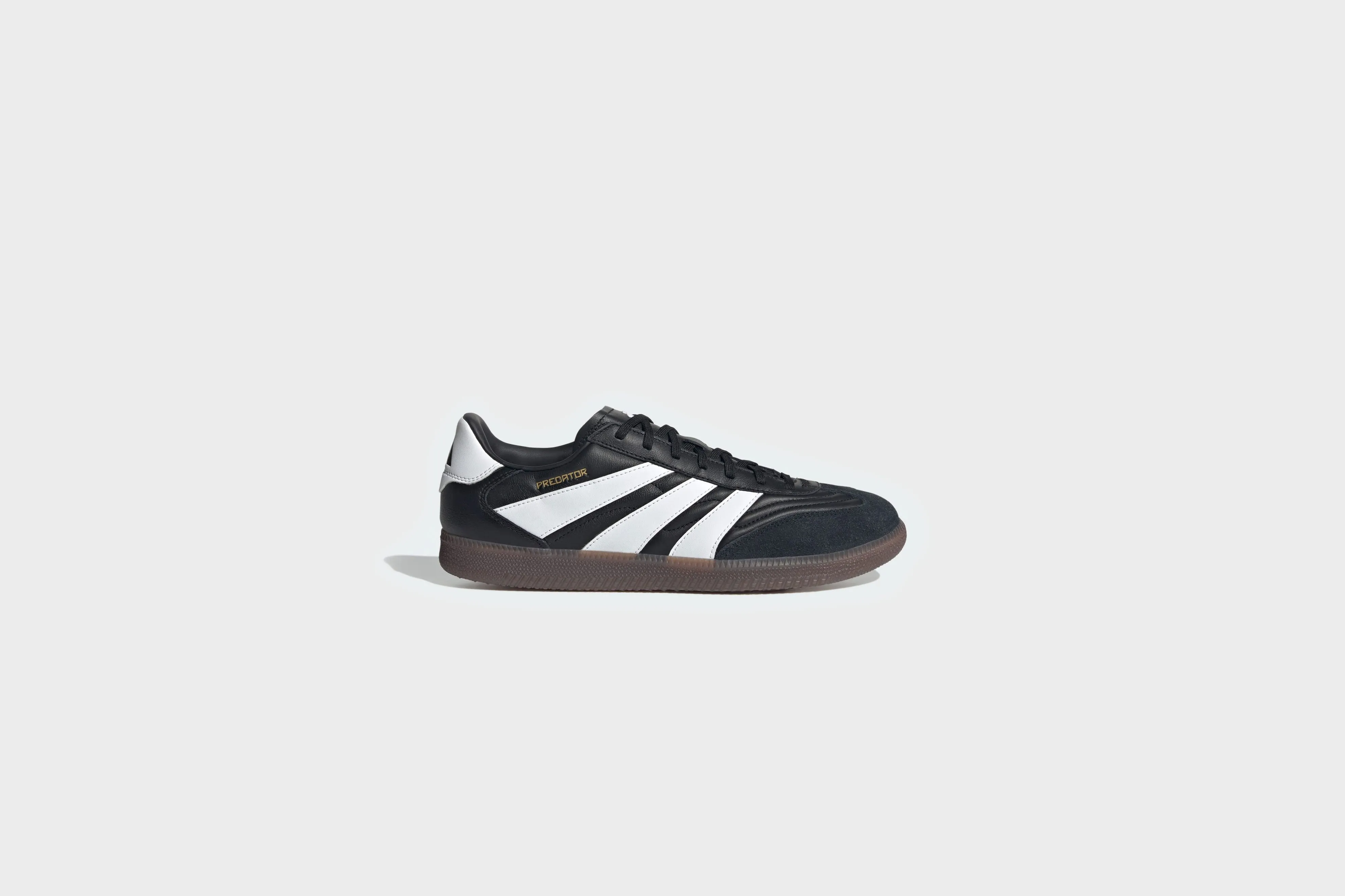 Adidas Predator Freestyle (Core Black/Cloud White/Gold Metallic)