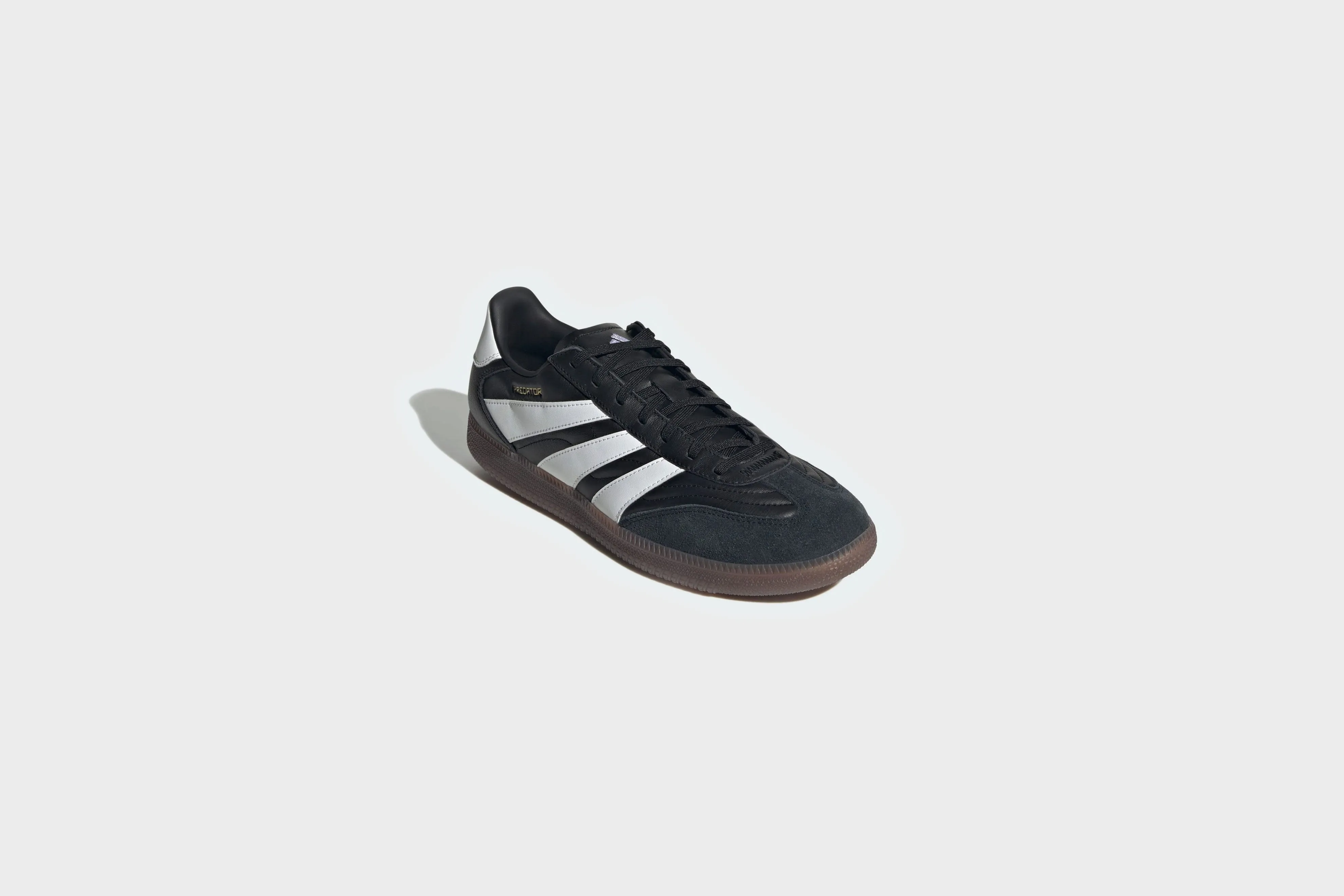Adidas Predator Freestyle (Core Black/Cloud White/Gold Metallic)