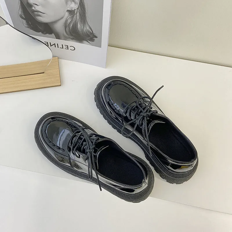 Boone - Thick-Soled Lace-Up Winter Shoes by The Nevermore