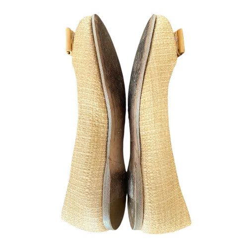 FENDI Beige Raffia Woven Patent Leather Bow Detail Ballet Flats, Size 36.5
