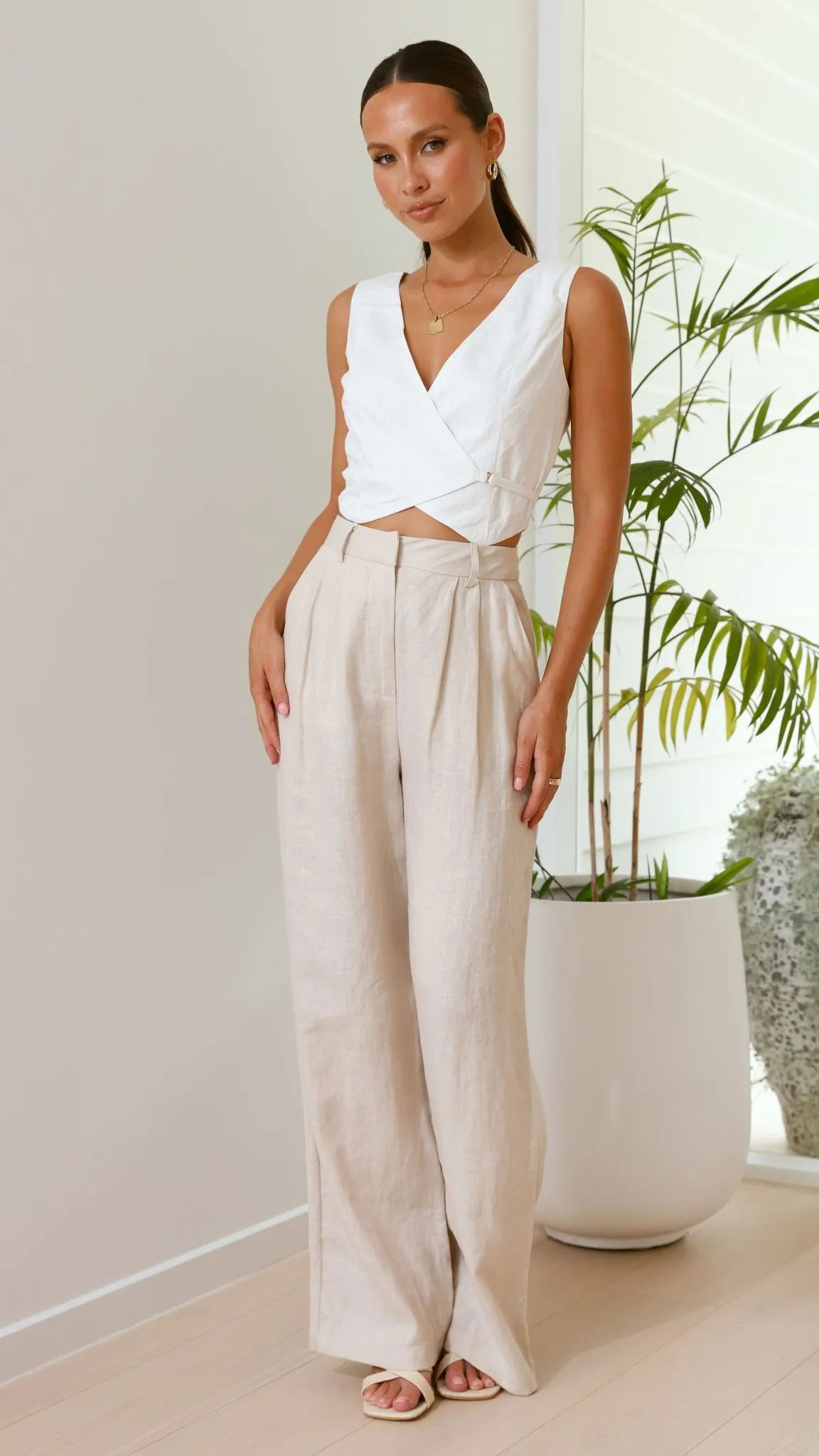 Ivy Vest - White