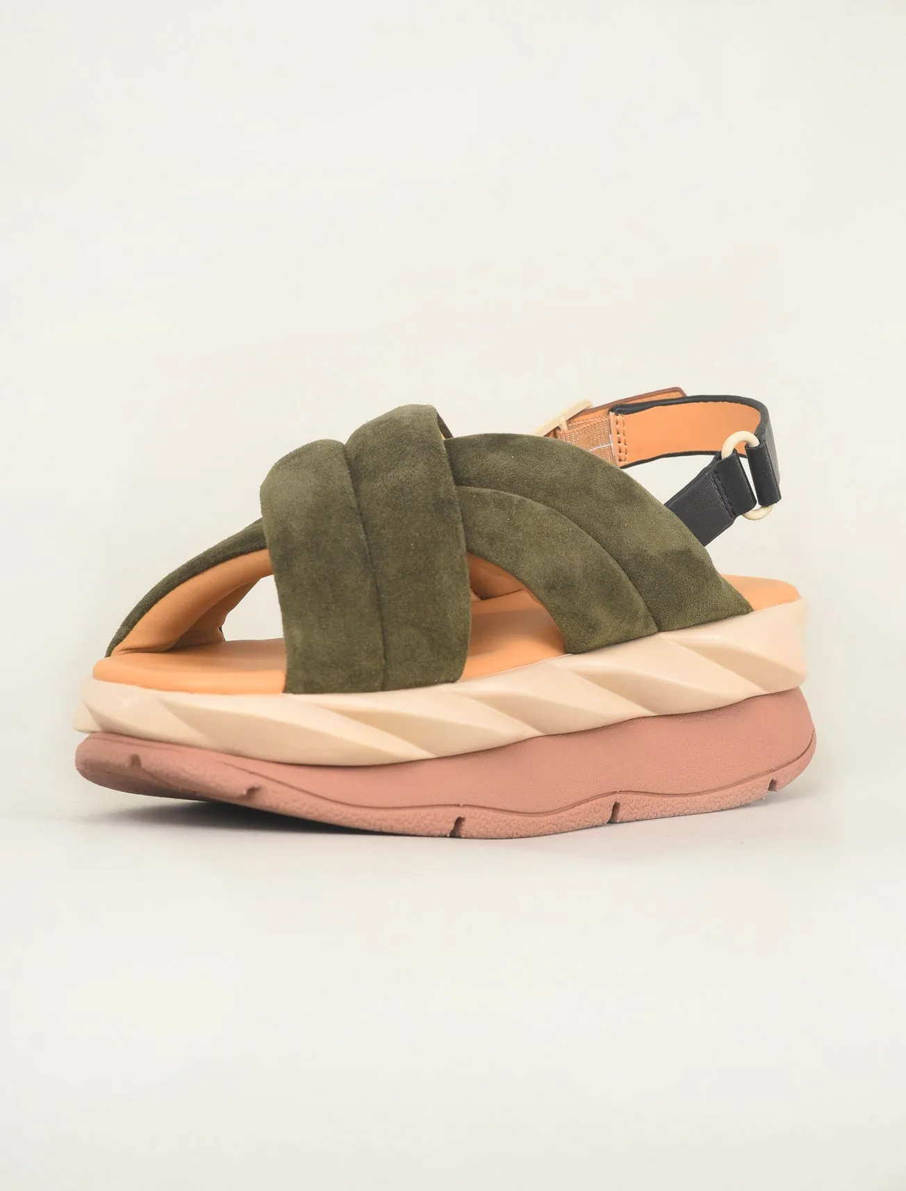 Mellow Me, Moss Suede