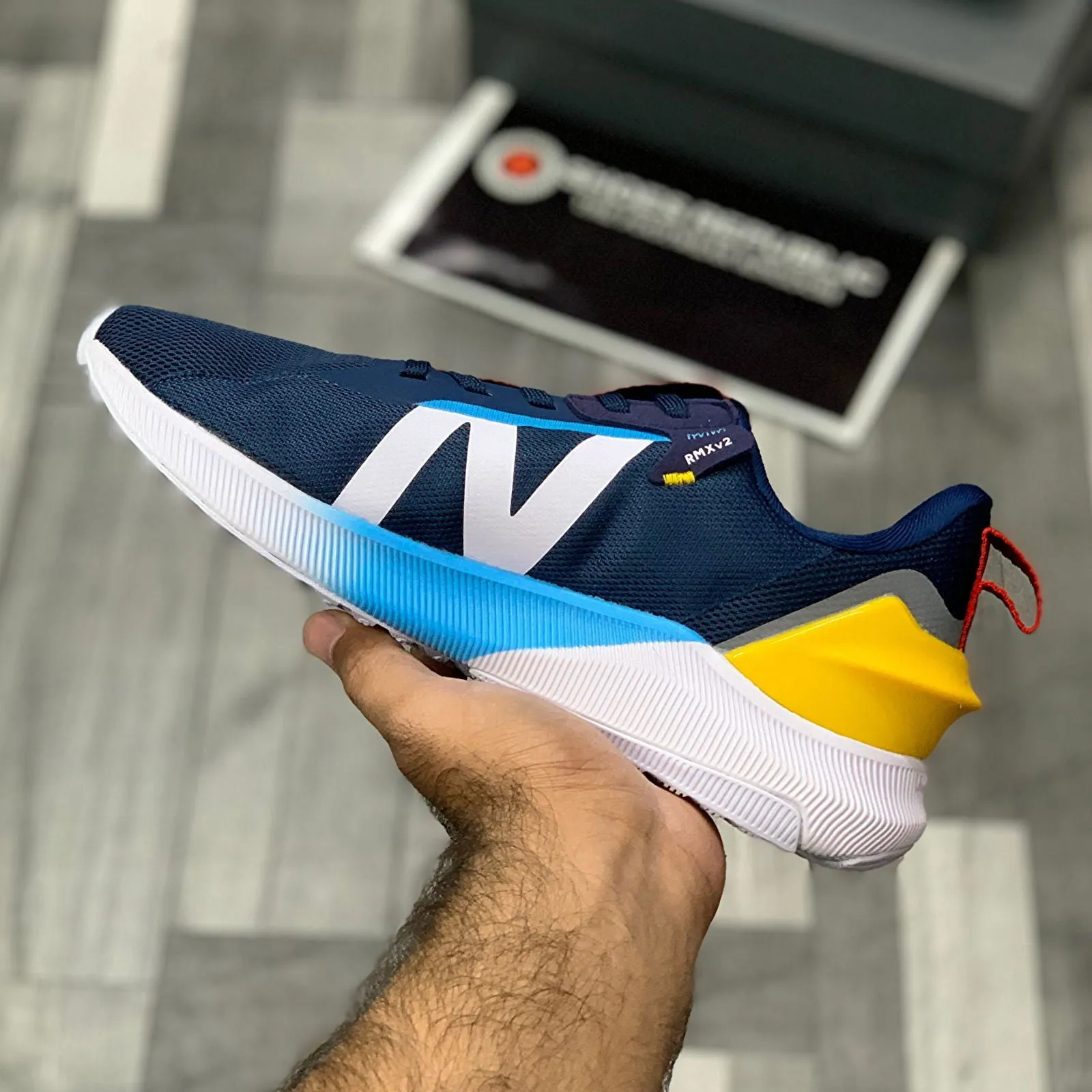NB FuelCell Propel RMX v2 Navy Yellow