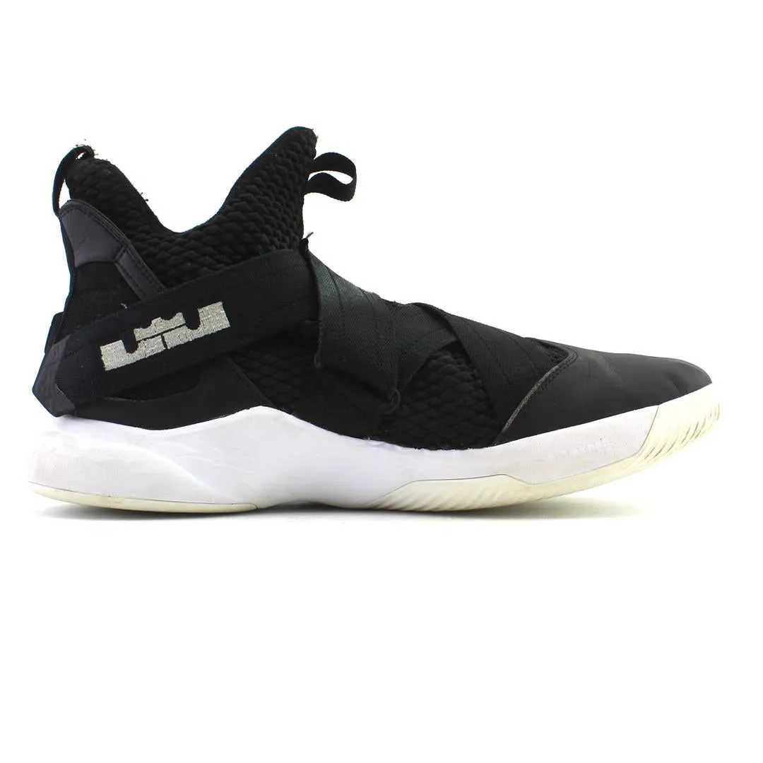 NIKE  LEBRON SOLDIER 12