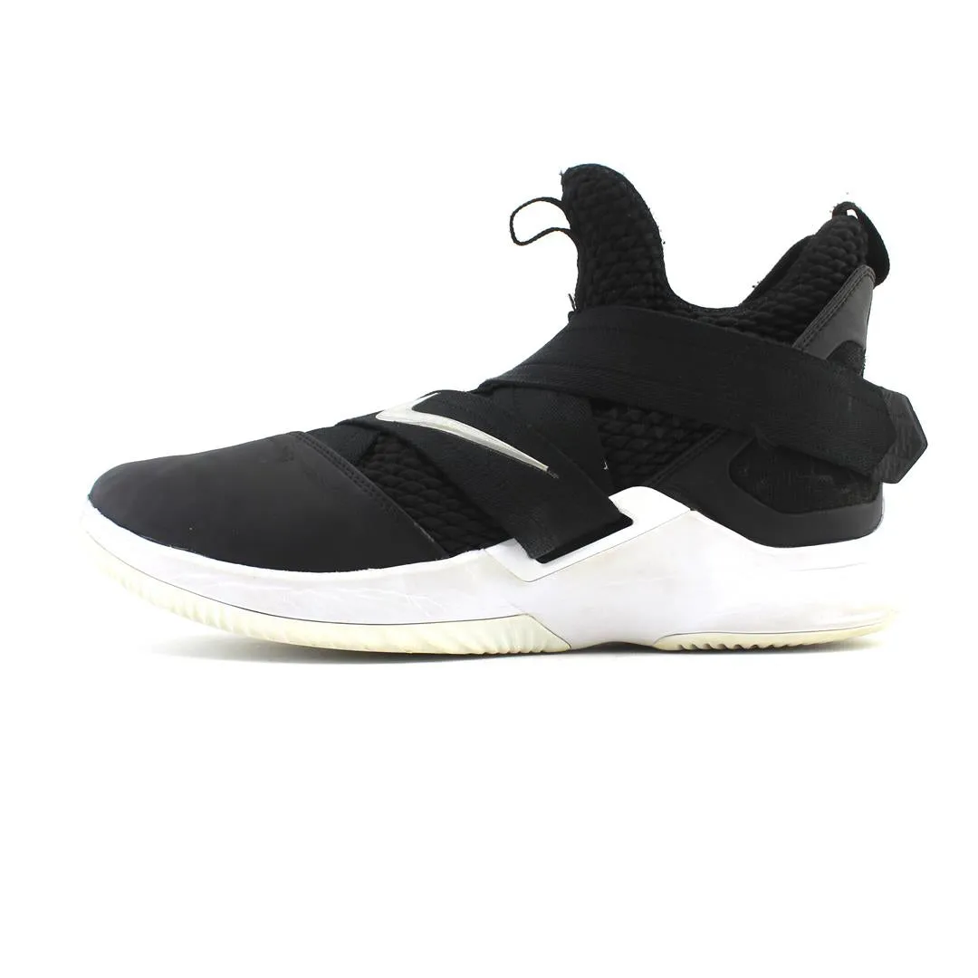 NIKE  LEBRON SOLDIER 12
