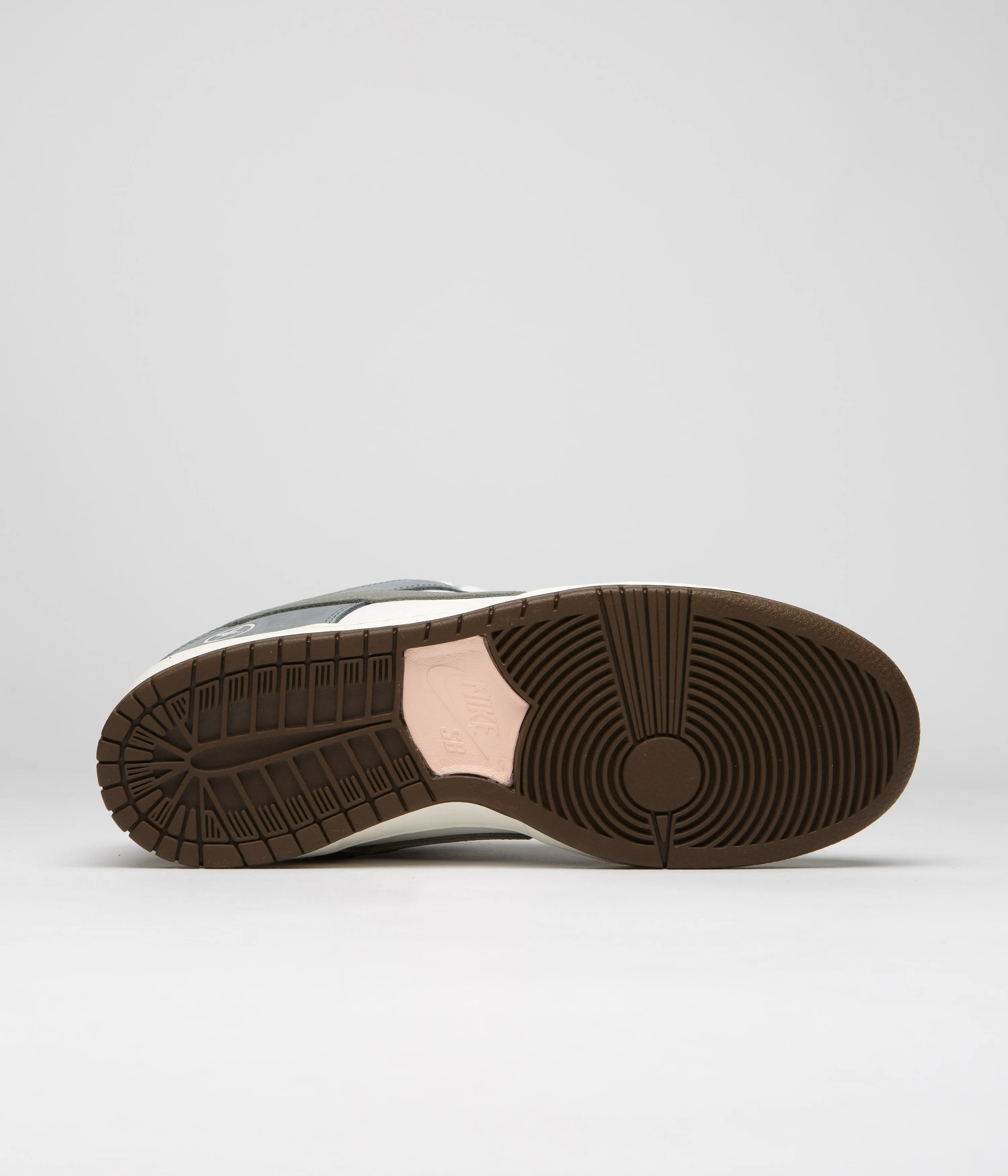 Nike SB x Yuto Horigome Dunk Low Pro Shoes - Wolf Grey / Iron Grey - Sail