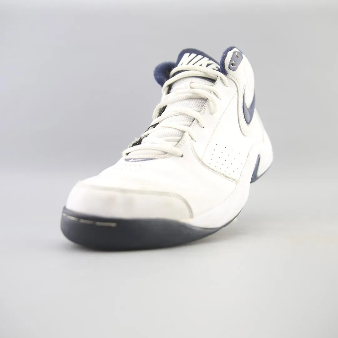 NIKE THE OVERPLAY V