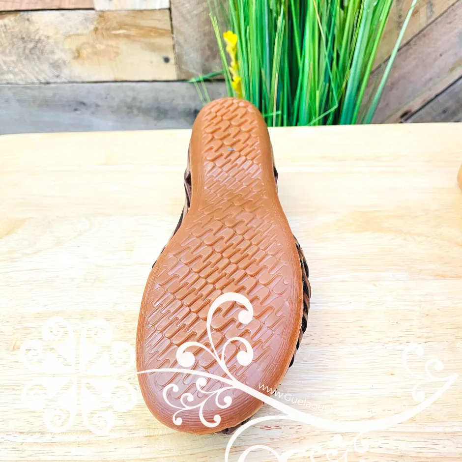 Red Tassels Flat Shoes - Huarache Piel