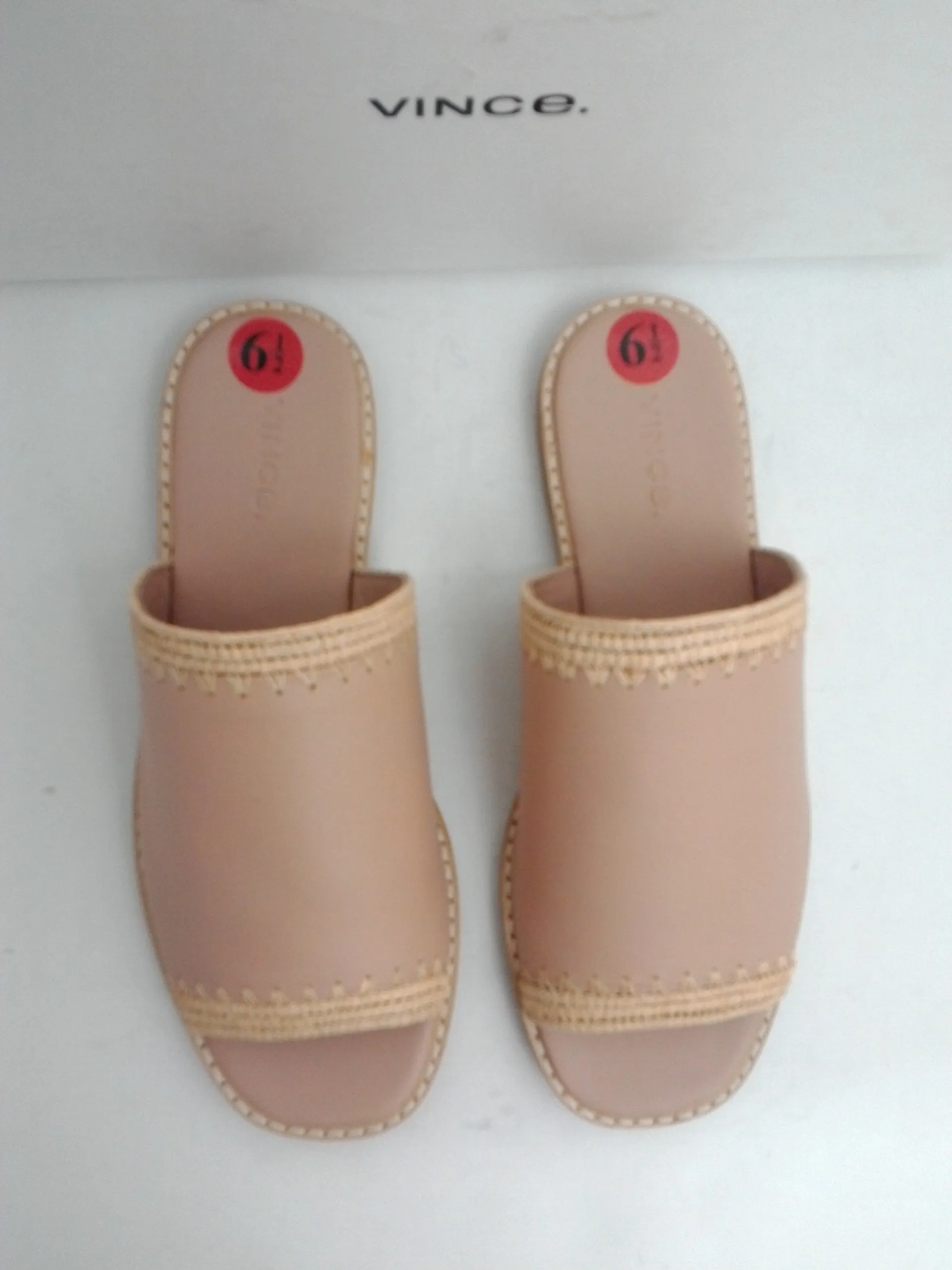 Vince Women's Padmore Praline Leather Size 6.5M
