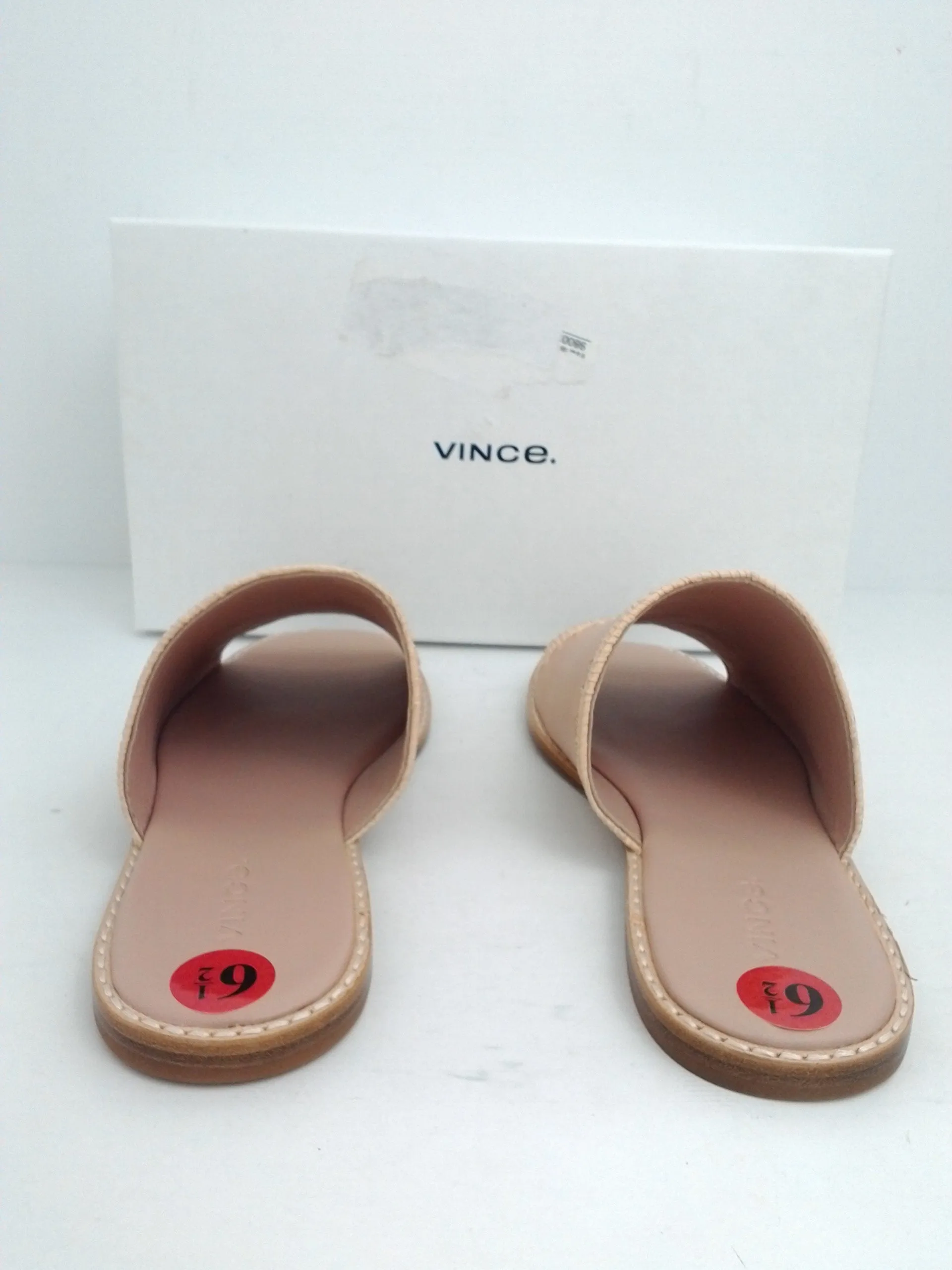 Vince Women's Padmore Praline Leather Size 6.5M
