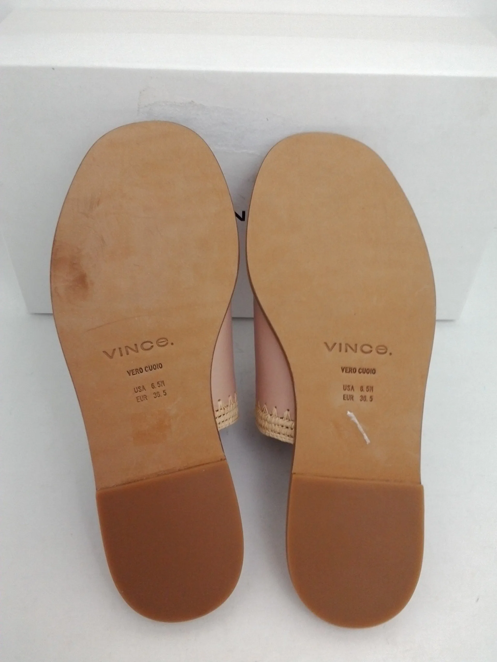 Vince Women's Padmore Praline Leather Size 6.5M